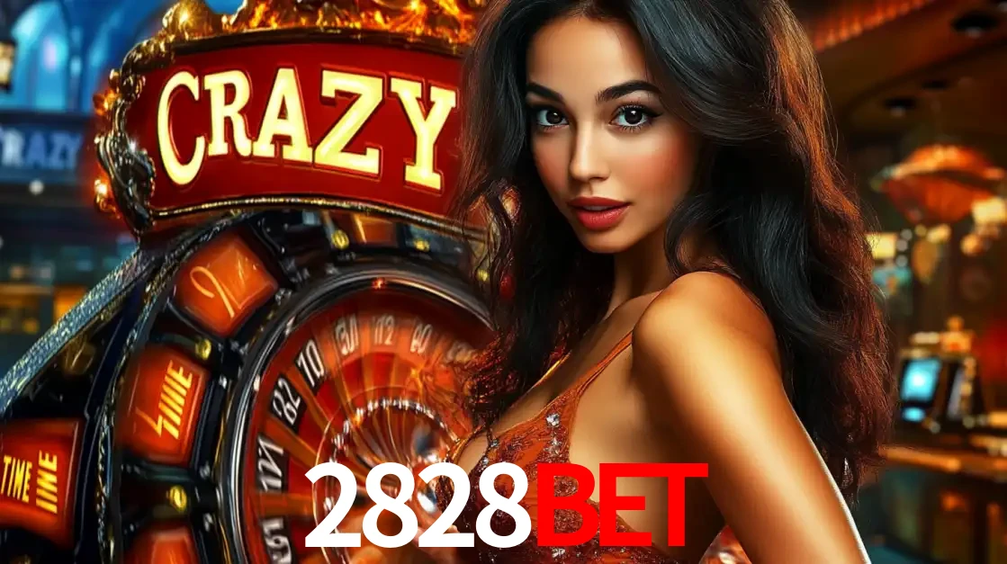 Mulher glamourosa olhando para a câmera com a roda vermelha do Crazy Time ao fundo em um ambiente de cassino, destacando a emoção dos jogos ao vivo no 2828BET.